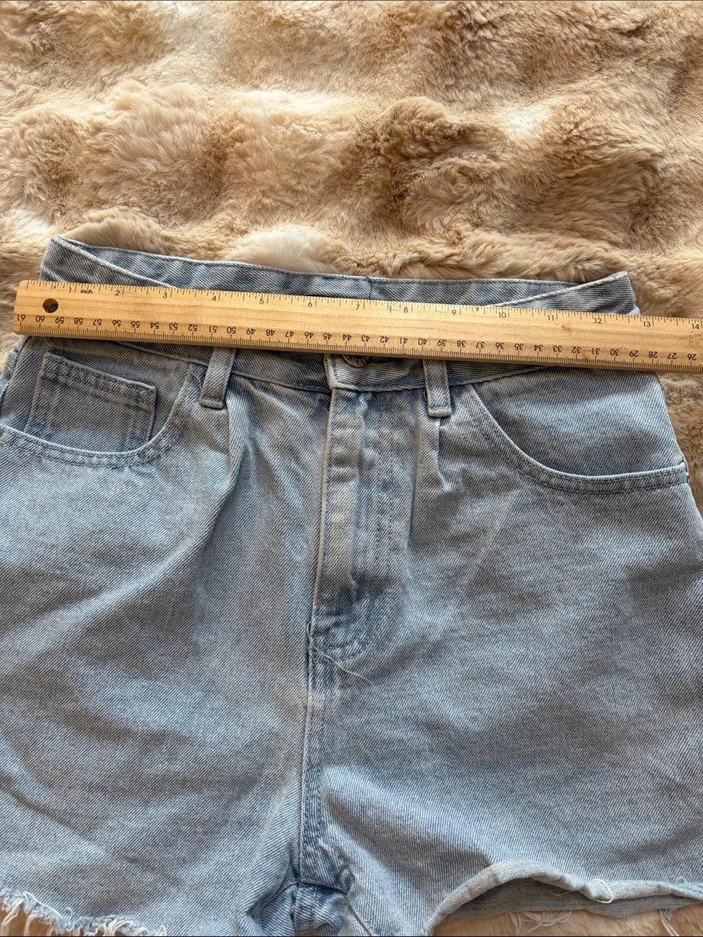 SHEIN light wash high waist shorts raw hem size 26/US size 2 - Picture 7 of 8